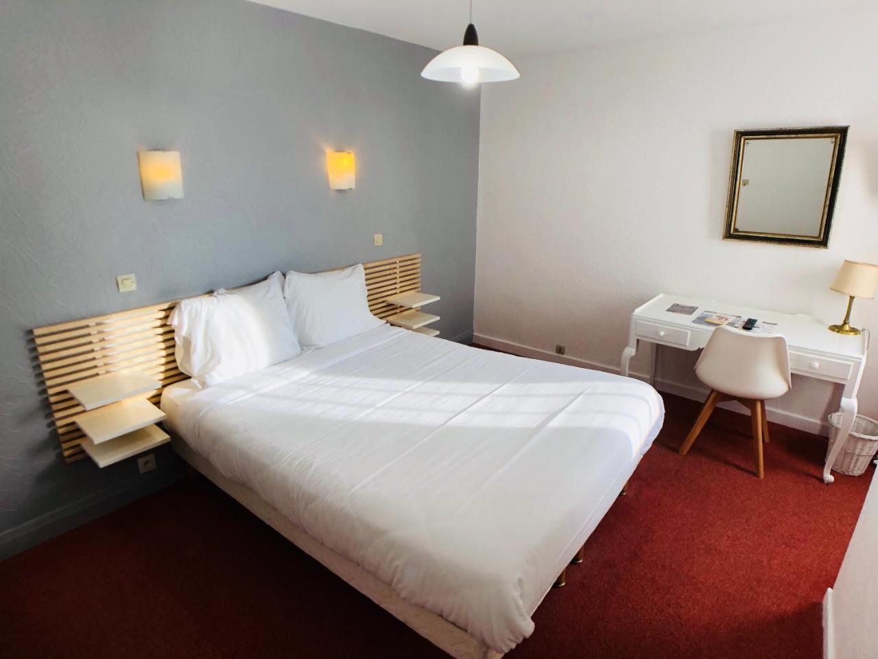 Cit'Hotel Le Volney ソミュール エクステリア 写真